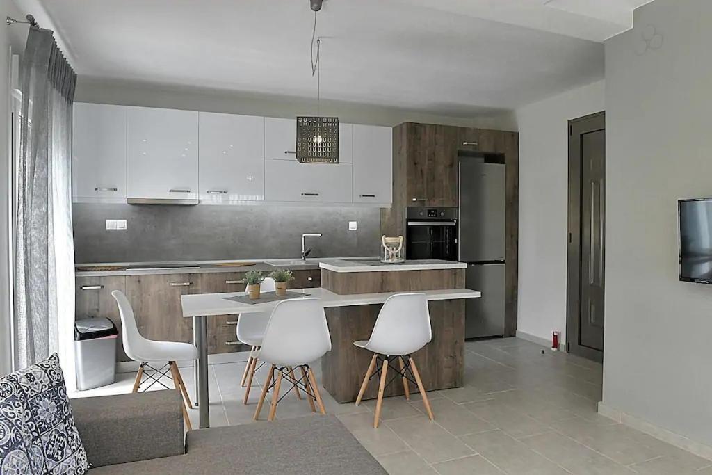 Crystallia Seaside Maisonette By Rentalspro- Nea Moudhania Exteriör bild
